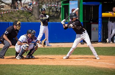 Proč v neděli na Hlubokou na extraligový baseball?