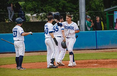 šance na TOP 4 EXT stále žije