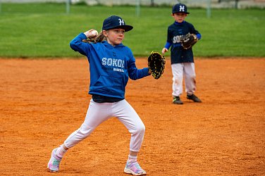 NEDĚLNÍ BASEBALLOVÝ MARATON KATEGORIE U7!