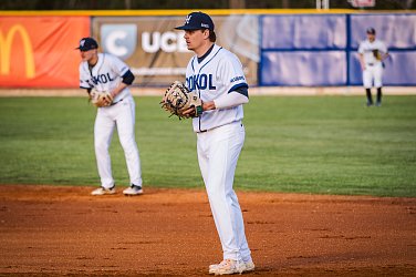 Extraliga stoprocentní, mládež bojovala.