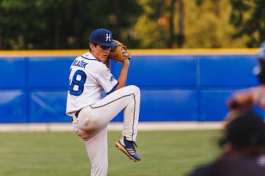 Elitní baseballoví nadhazovači míří pod hlubocký zámek