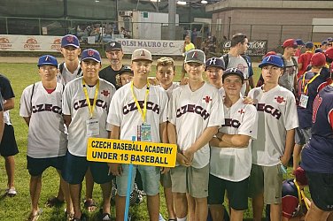 Hlubočtí hráči vyrazili s akademií na turnaj do Parmy