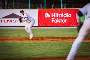 Extraliga stoprocentní, mládež bojovala.