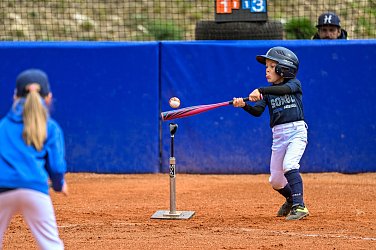 NEDĚLNÍ BASEBALLOVÝ MARATON KATEGORIE U7!