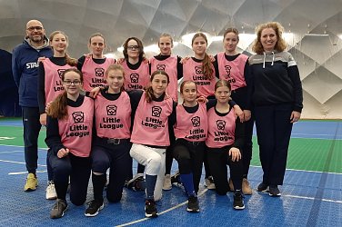 Hlubocké kadetky bojují o místo v All star týmu Čechy