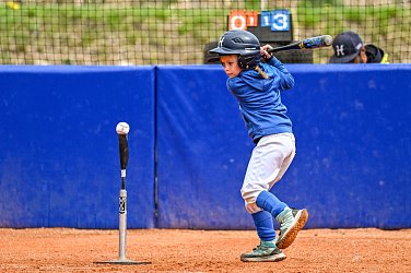NEDĚLNÍ BASEBALLOVÝ MARATON KATEGORIE U7!